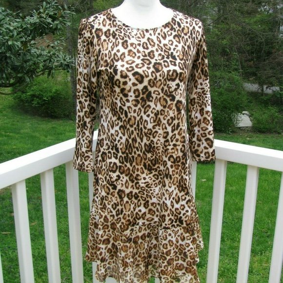 Tiana B. Dresses & Skirts - Tiana B animal print 3/4 sleeve dress, Size 4
